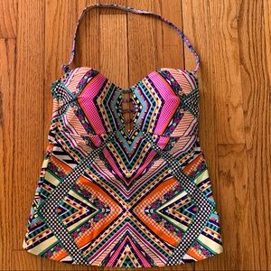 NWOT Jessica Simpson tankini top - size small